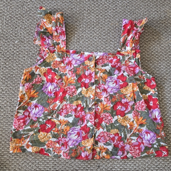 Floral Ruffle sleeve top - Picture 2 of 7